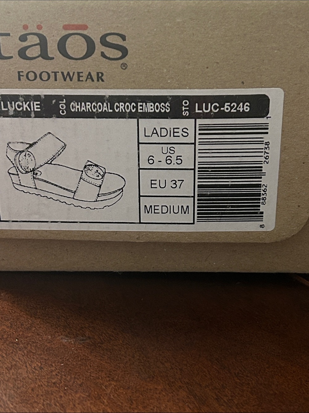 Taos Footwear Beige/Natural Flats & Loafers Box - Picture 6 of 13